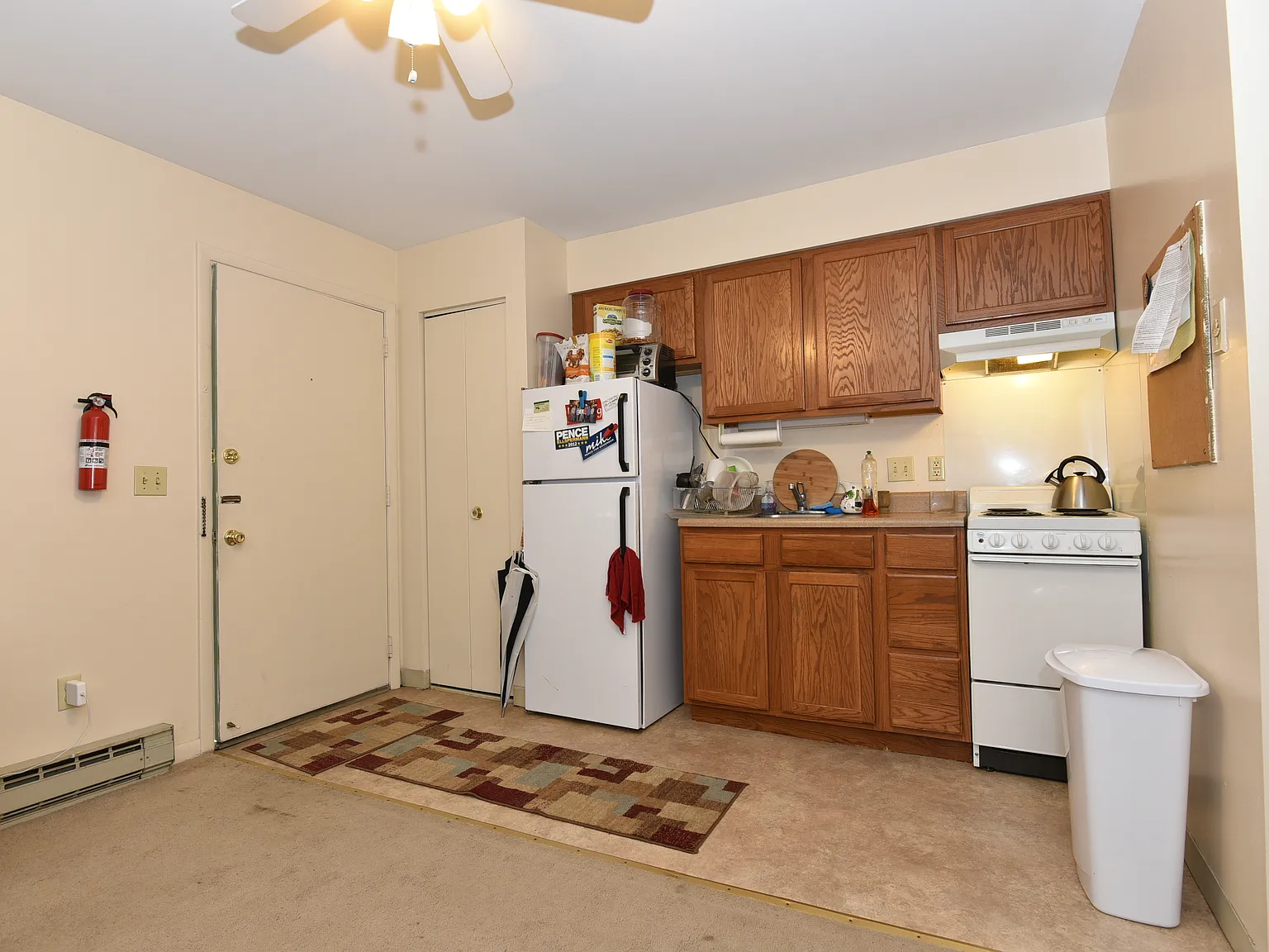 808 E Hunter — Photo 1