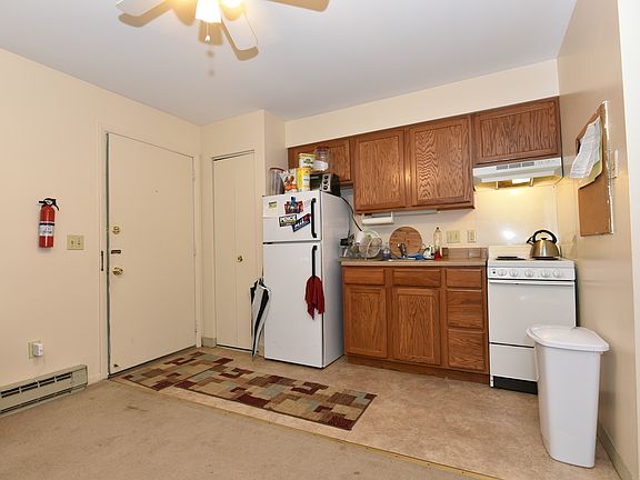 4th image of 808 E Hunter Ave #5