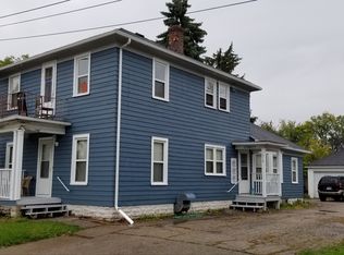 512 S Memorial Dr, Appleton, WI 54911