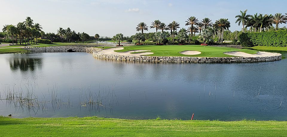 4th hole from senior tees