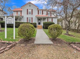 158 W Valley St, Abingdon, VA 24210