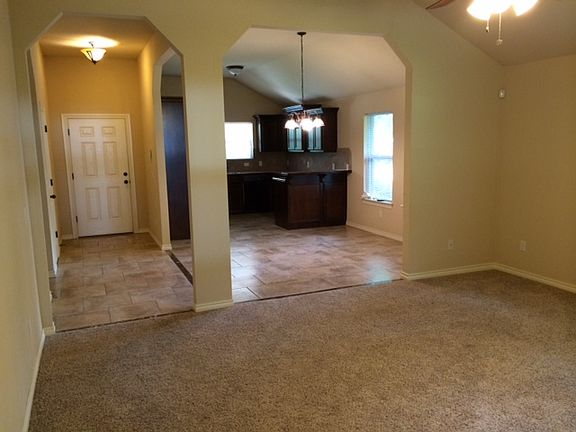4th image of 1523 Morland Ave