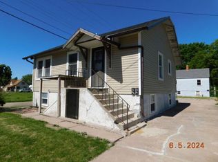 816 1/2 N Willow St, North Platte, NE 69101