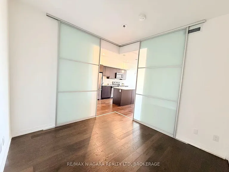7711 Green Ave #506 — Photo 10