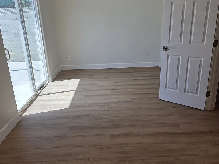 1513 W Warner Ave #2 — Photo 6
