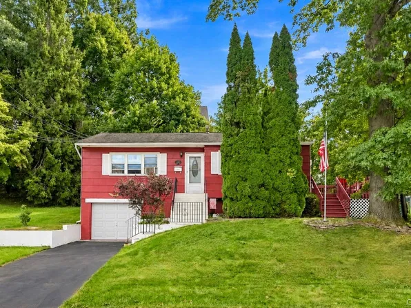 20 Heaney Drive, Beacon, NY 12508