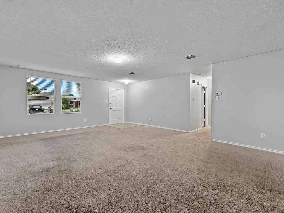 1732 Sierra Meadow Ln