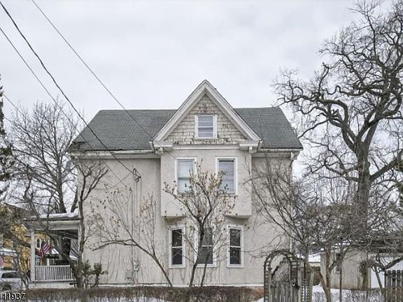 4th image of 1 Irving Pl