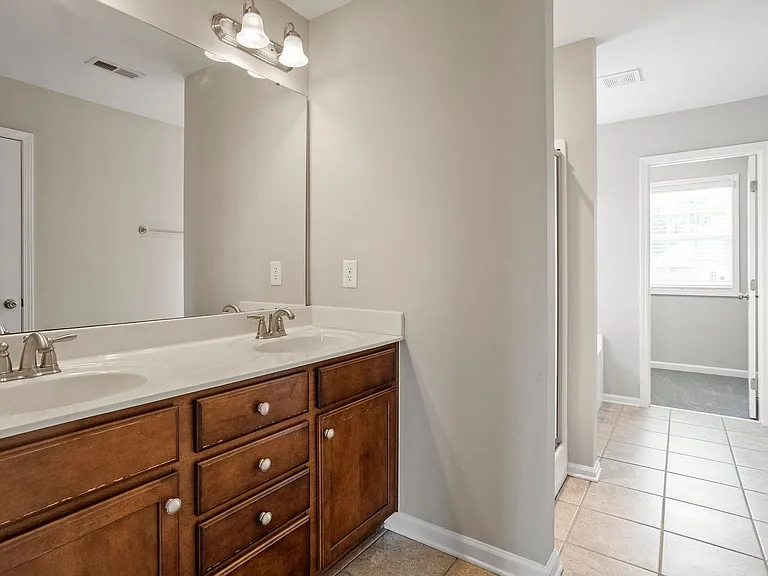 223 Station Dr — Photo 21