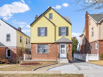 15-42 145th Pl #1, Whitestone, NY, 11357