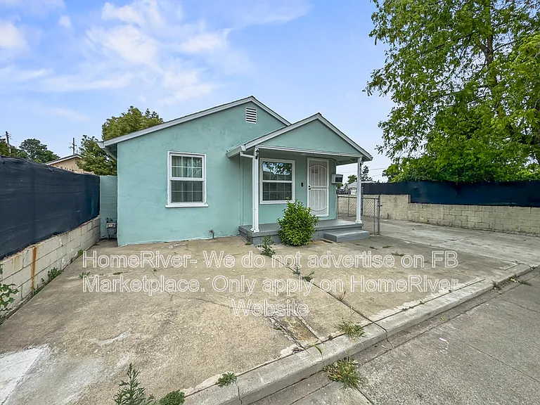 2785 32nd Ave — Photo 15