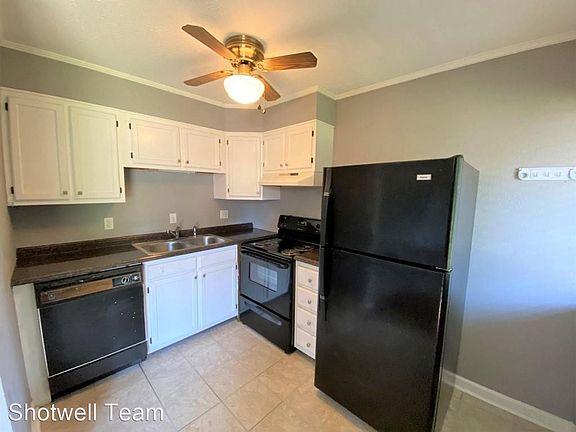 5th image of 2733 Jersey Ave APT C201