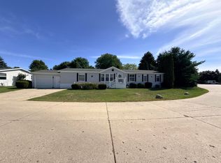 1990 Ironwood West Ct, Muskegon, MI 49442