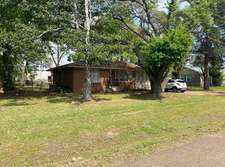 105 Ferriday Dr, Ridgecrest, LA 71334