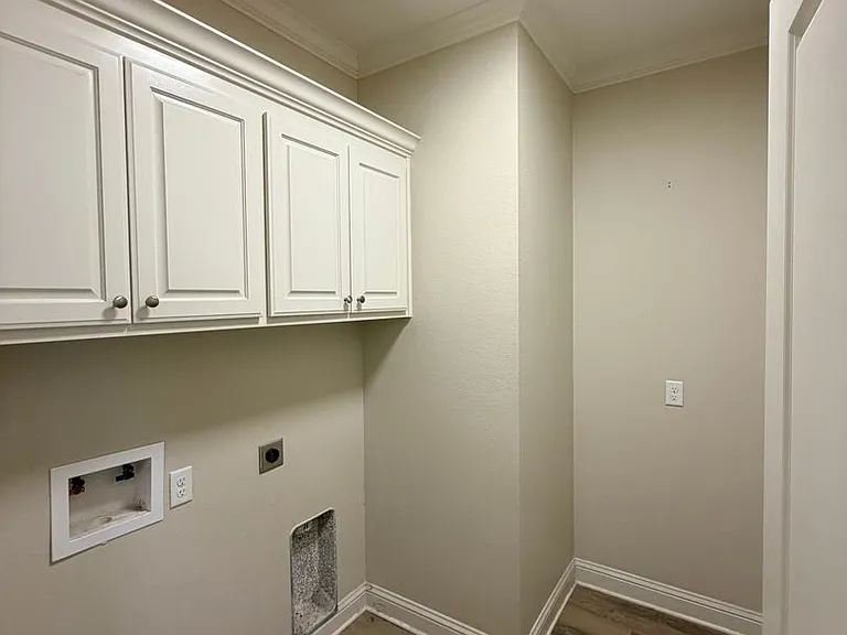 3520 Windwood Cir — Photo 30