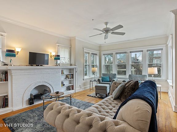 3rd image of 3857 N Kildare Ave