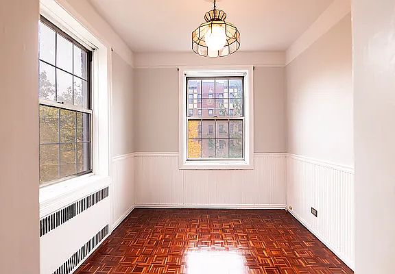 5th image of 117 Park Ln S #D4a