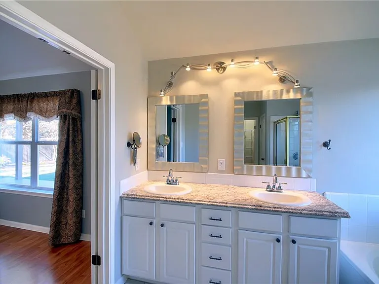 129 Copperwood Loop — Photo 26