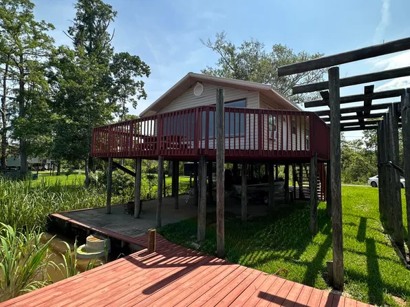 8344 Cochran Ave, Moss Point, MS 39562