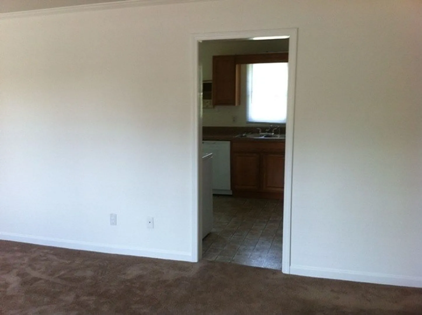 2 Bedroom / 1 Bath Apartment Johnson City, TN — Photo 4