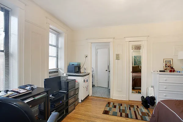 Rented by Corcoran | media 5