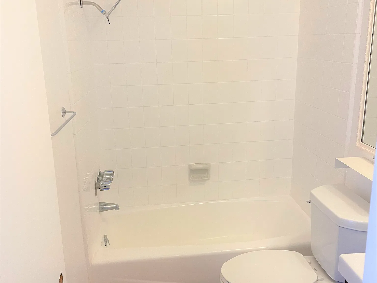 202 Bicknell Ave — Photo 4