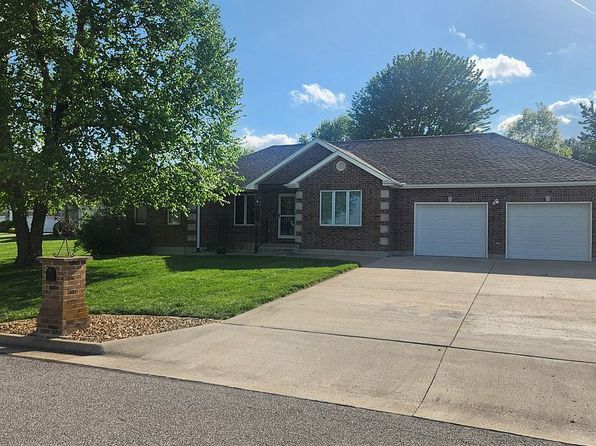 2541 Cypress Dr