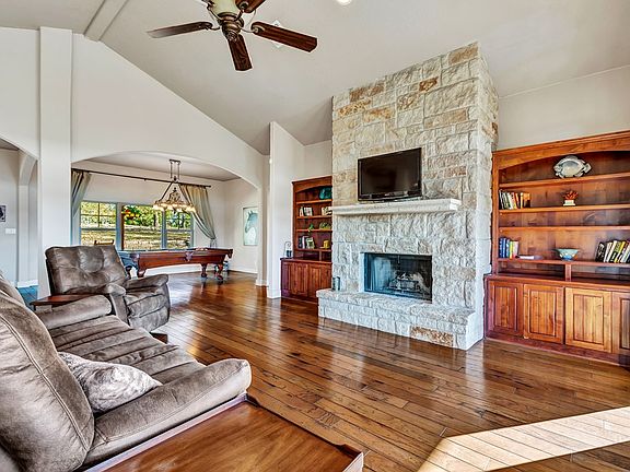 4th image of 124 Solar Hill Dr