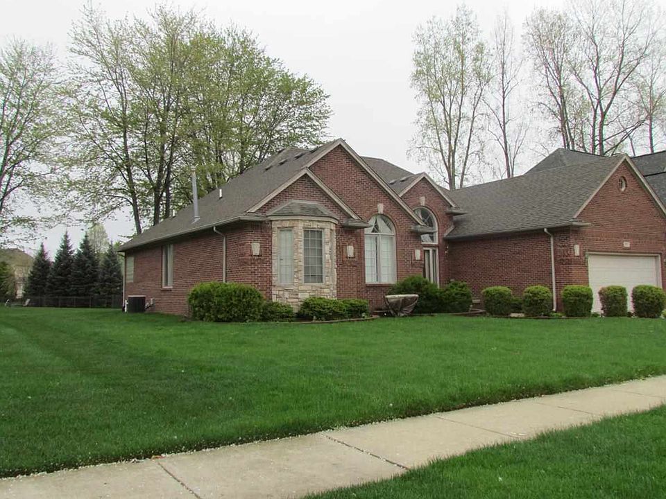 2nd image of 18217 Mackay Dr