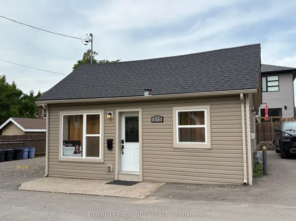 375 Almond Ln, Saint Catharines, ON L2T 0A7