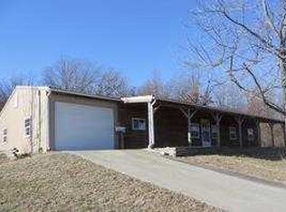 8611 SE 71st Rd, Osceola, MO 64776