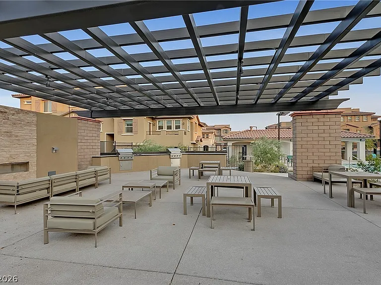 41 Lomita Heights Dr — Photo 43