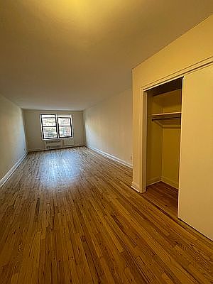 2nd image of 41-12 Elbertson St APT 3C