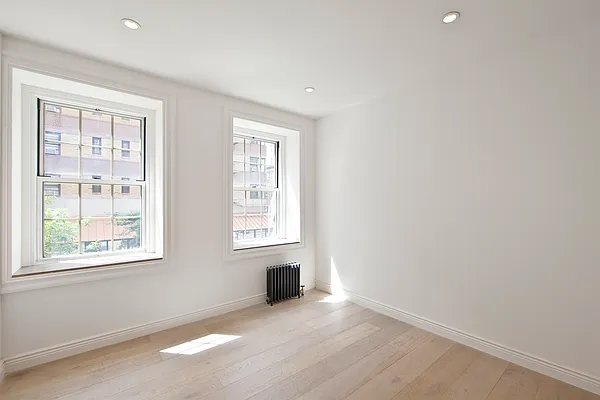 Rented by Bold New York | media 12