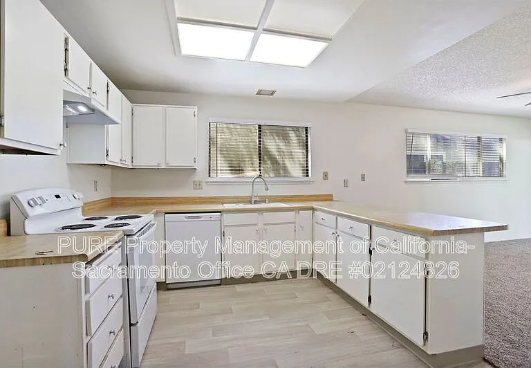 6101 Tupelo Dr — Photo 11