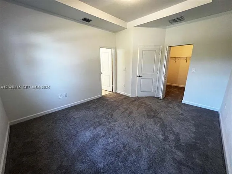 24600 SW 119th Ave — Photo 11