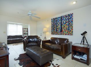 201 N 10th Ave #205, Jacksonville Beach, FL 32250
