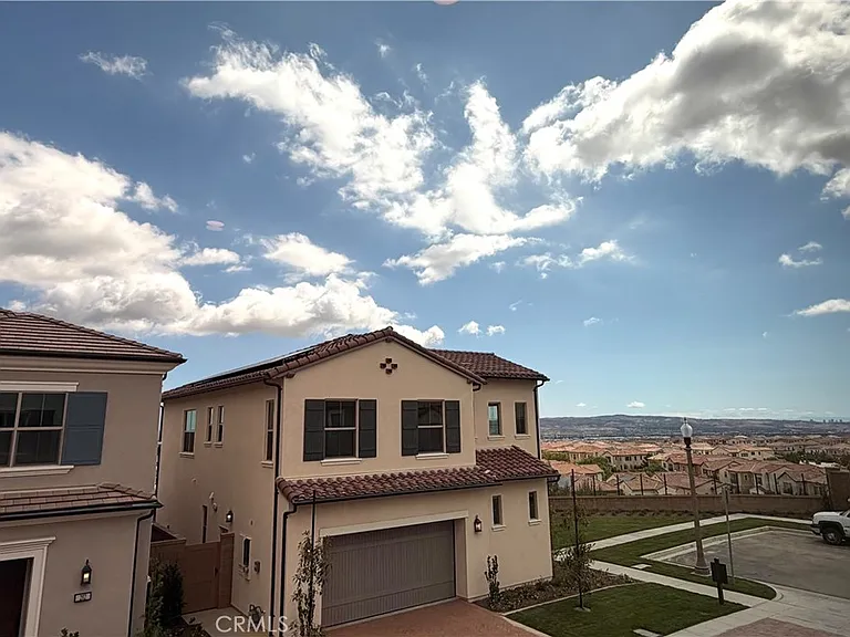 208 Maricopa — Photo 25