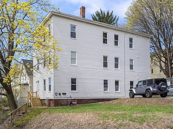 4th image of 34 Esther St #2