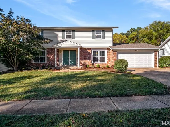 1243 Still House Creek Rd, Chesterfield, MO 63017