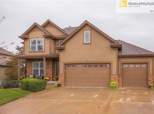 1206 Wiltshire Blvd, Raymore, MO 64083