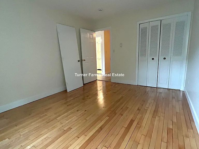 10 Armington St #4C — Photo 7