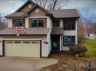 1511 West Ave, Marquette, MI 49855