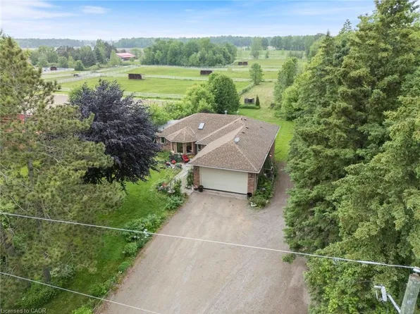 1743 2nd Concession Rd W, Flamborough, ON L0R 1T0