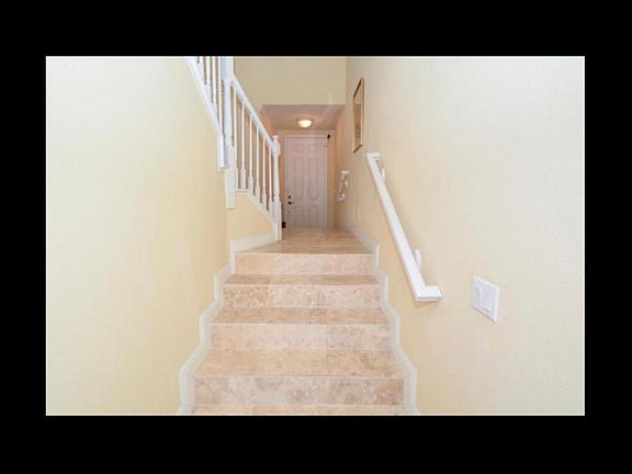 2nd image of 3028 Waterside Cir