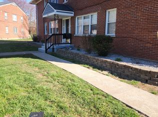 2216 Gerald Ct APT 4, Louisville, KY 40218