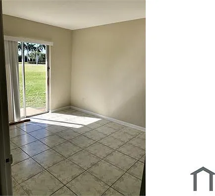 224 SW 47th Ter #3 — Photo 9