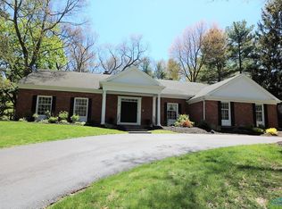 5607 Sturbridge Rd, Toledo, OH 43623