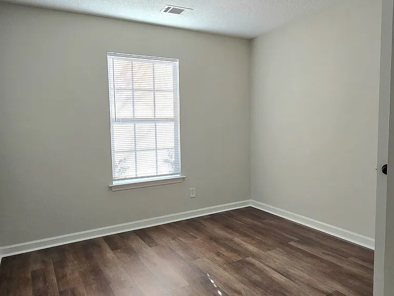 3065 Rushing St — Photo 10