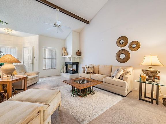 5th image of 2816 Countrybrook Dr APT 23